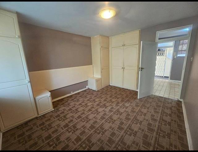 2 BEDROOM APARTMENT FOR SALE IN MORNINGSIDE